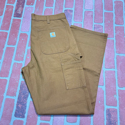 DS Carhartt Rugged Flex Relaxed Fit Duck Utility Work Pants Yesterday's Fits Clothing Fashion Vintage Streetwear Fashion Item