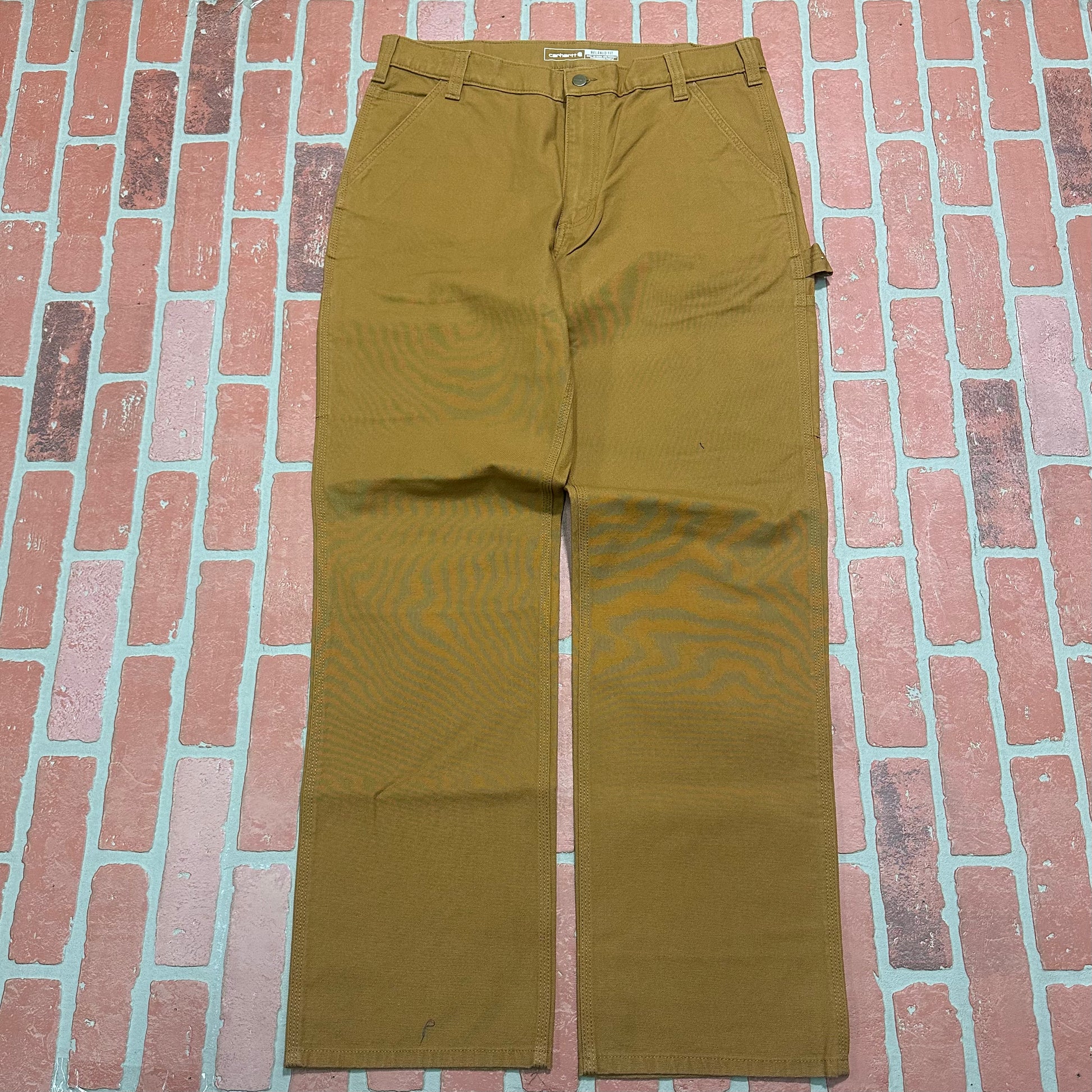 DS Carhartt Rugged Flex Relaxed Fit Duck Utility Work Pants Yesterday's Fits Clothing Fashion Vintage Streetwear Fashion Item