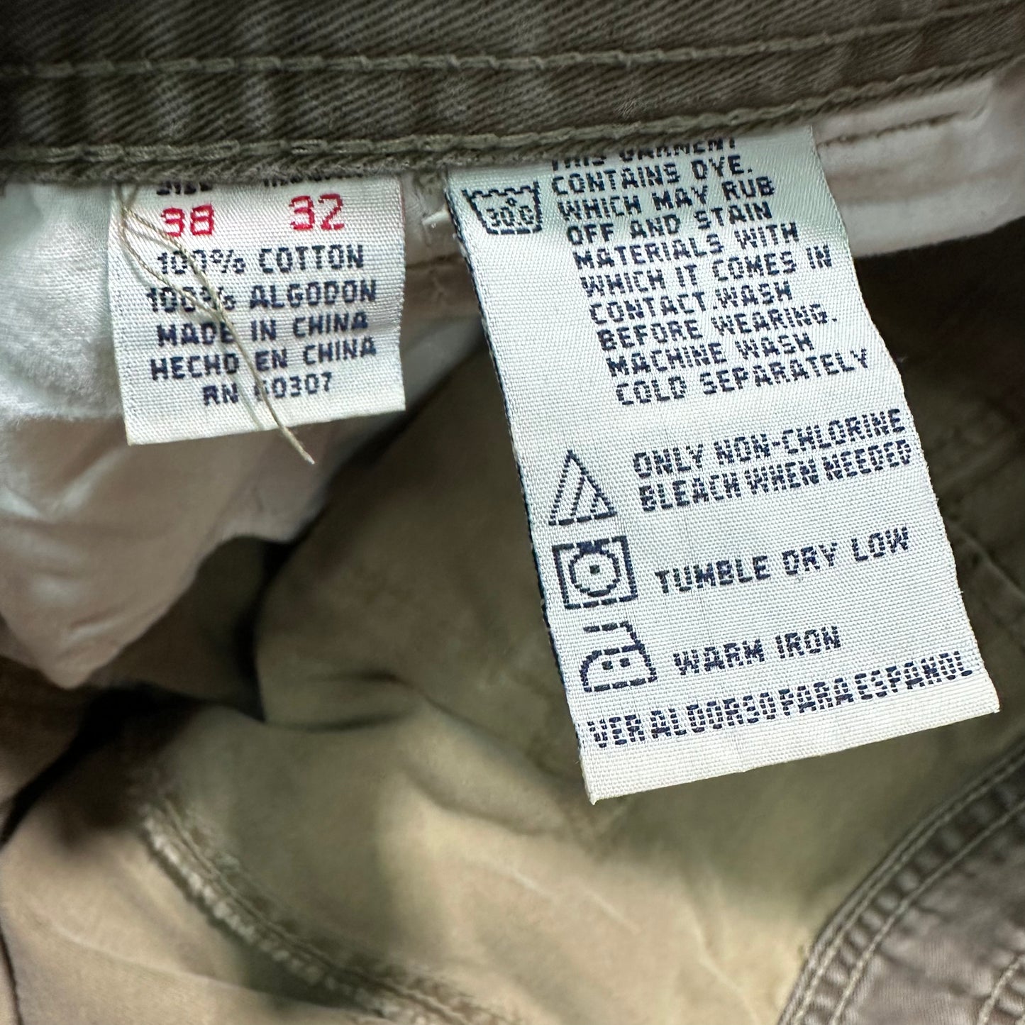 VTG Cargo Green Pants Yesterday's Fits Clothing Fashion Vintage Streetwear Fashion Item