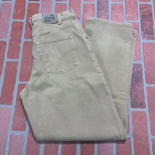 VTG Levis Silver Tab Denim Pants Yesterday's Fits Clothing Fashion Vintage Streetwear Fashion Item