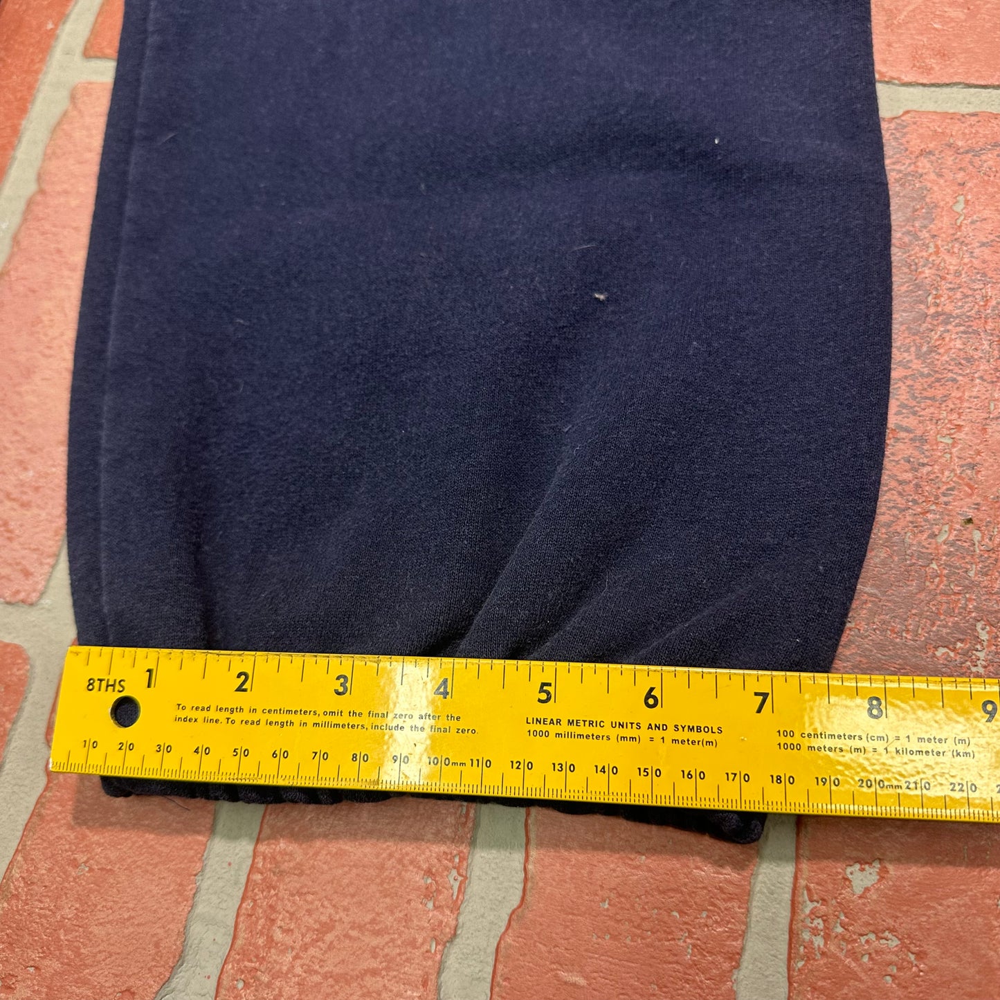 VTG Nutmeg NFL Chicago Bears Navy Sweatpants Yesterday's Fits Clothing Fashion Vintage Streetwear Fashion Item