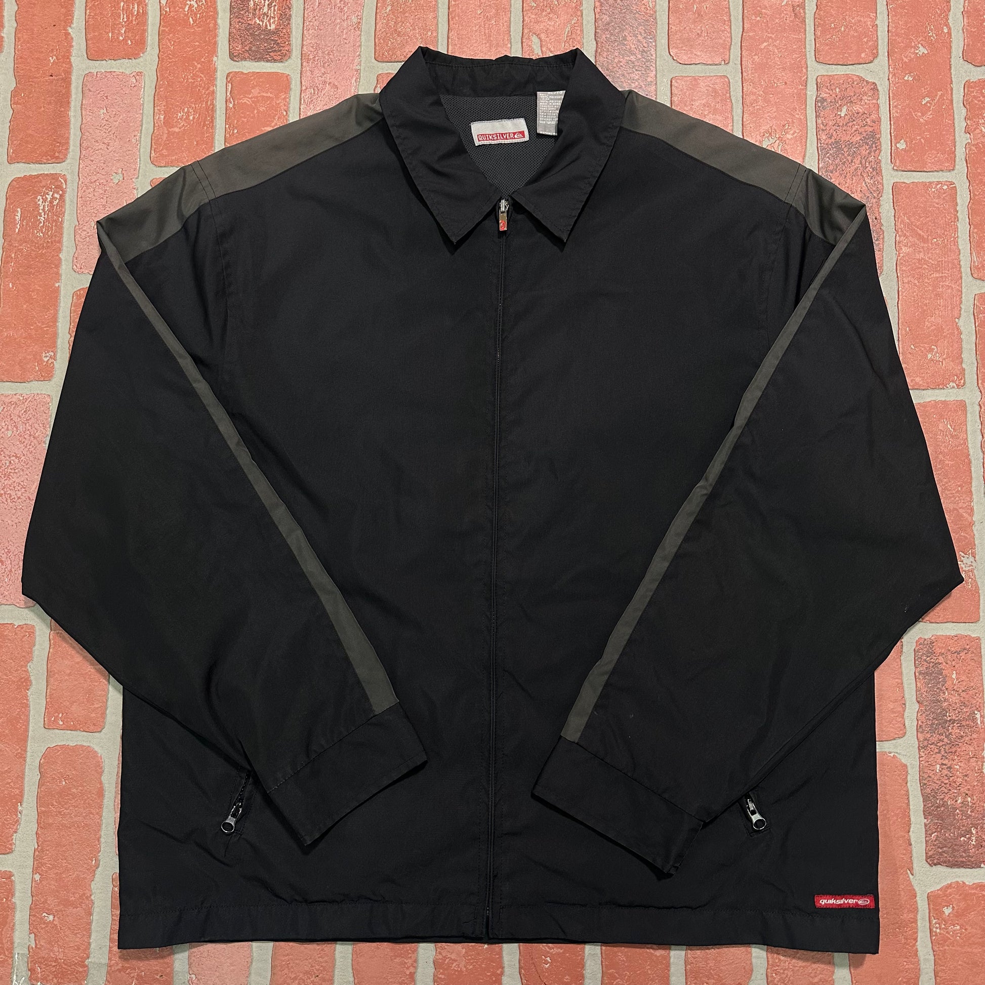 VTG Y2K Quiksilver Zip-Up Black Jacket Yesterday's Fits Clothing Fashion Vintage Streetwear Fashion Item