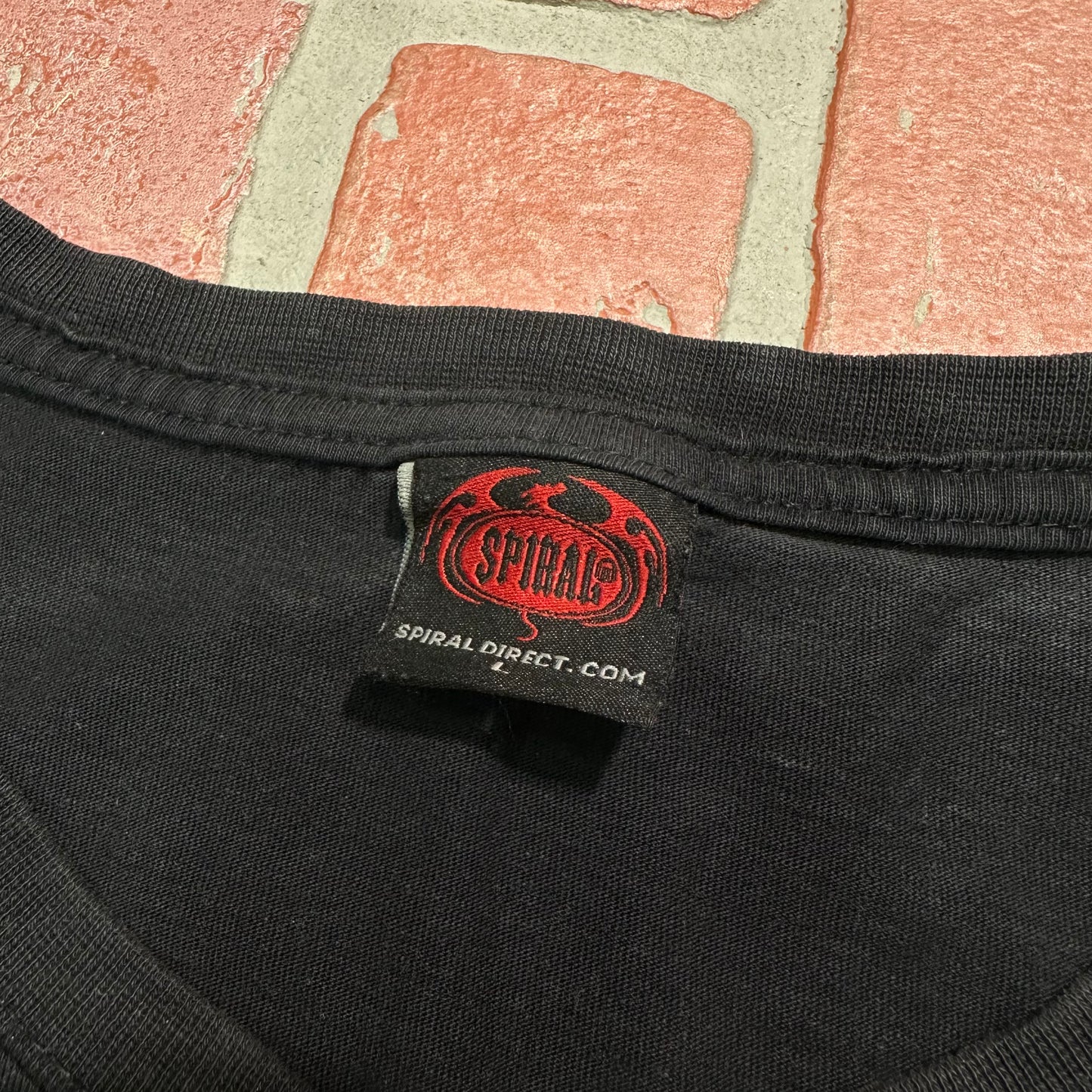 VTG Y2K Spiral Dragon Skull Tee