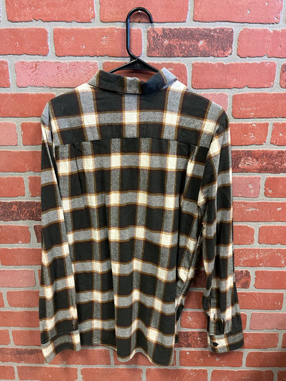 Volcom Button-Up Flannel Shirt (31)