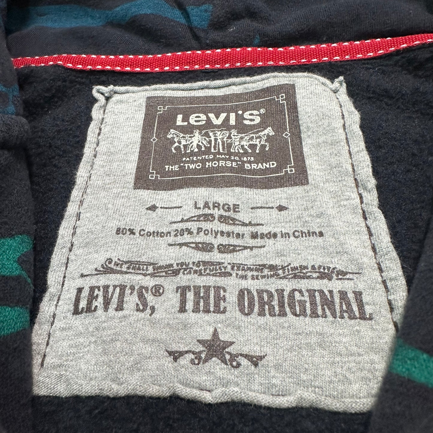 VTG Y2K Levis Barbed Wire Zip-Up Hoodie