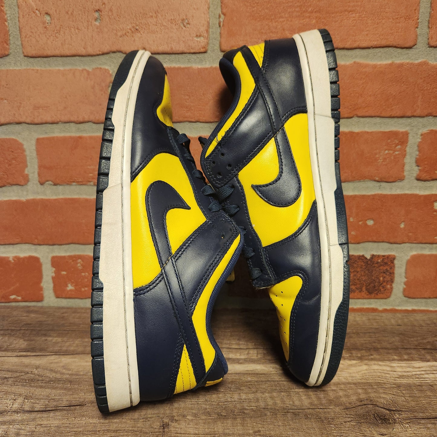 Nike Dunk Low Michigan