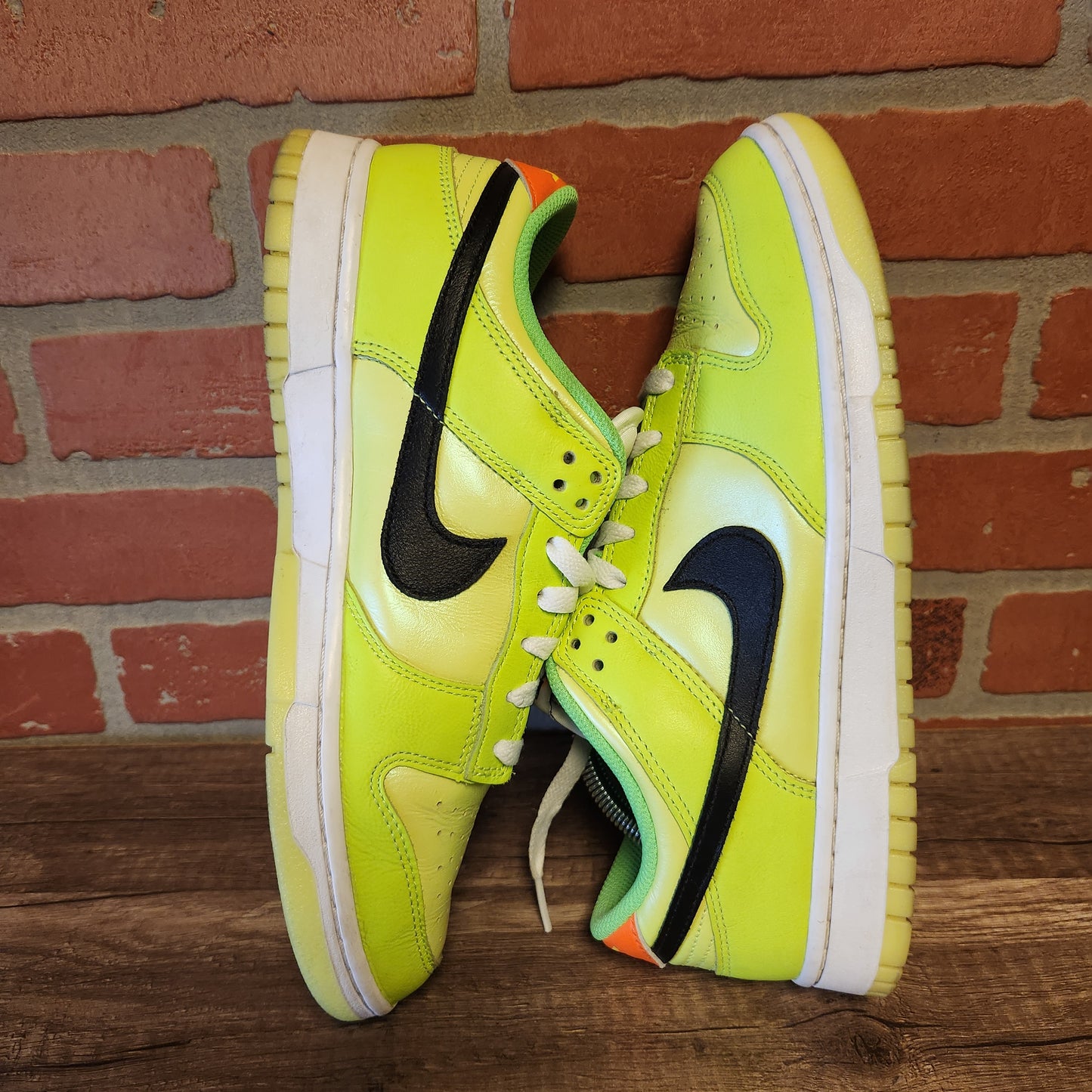 Nike Dunk Low Volt