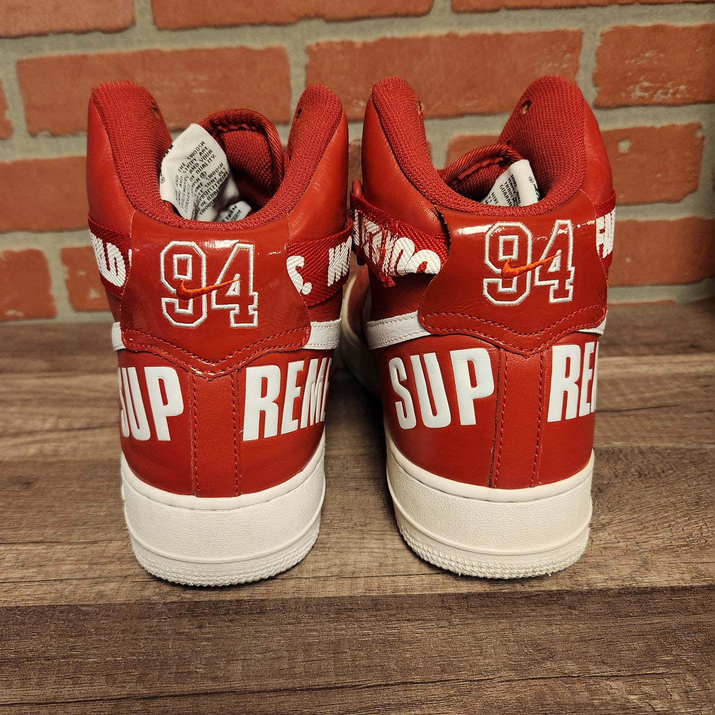 Nike Air Force 1 High Supreme Red