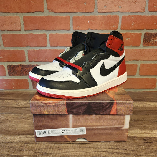 DS Air Jordan 1 High OG Black Toe Reimagined