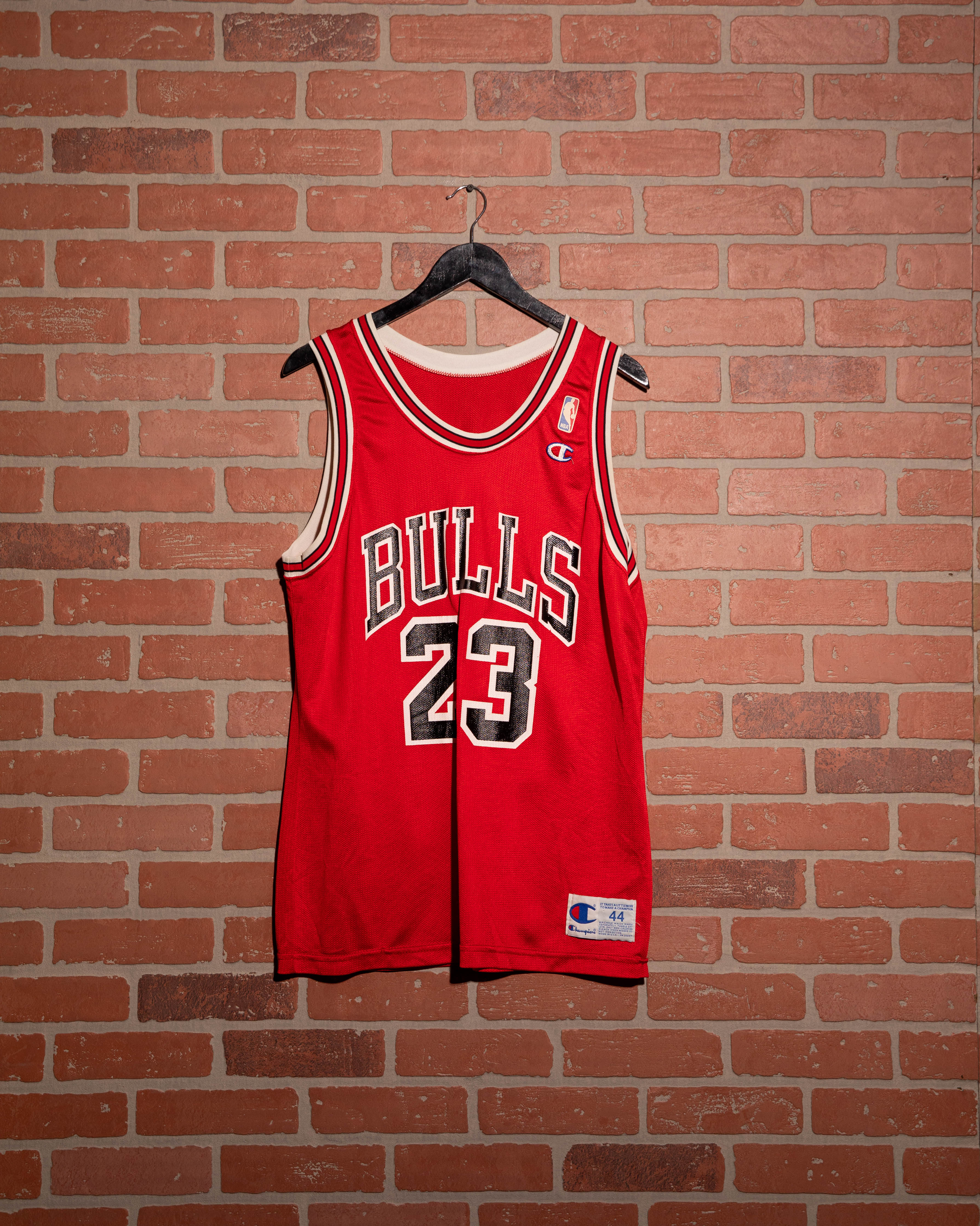 VTG Champion Chicago Bulls Michael Jordan Jersey – Yesterday's Fits