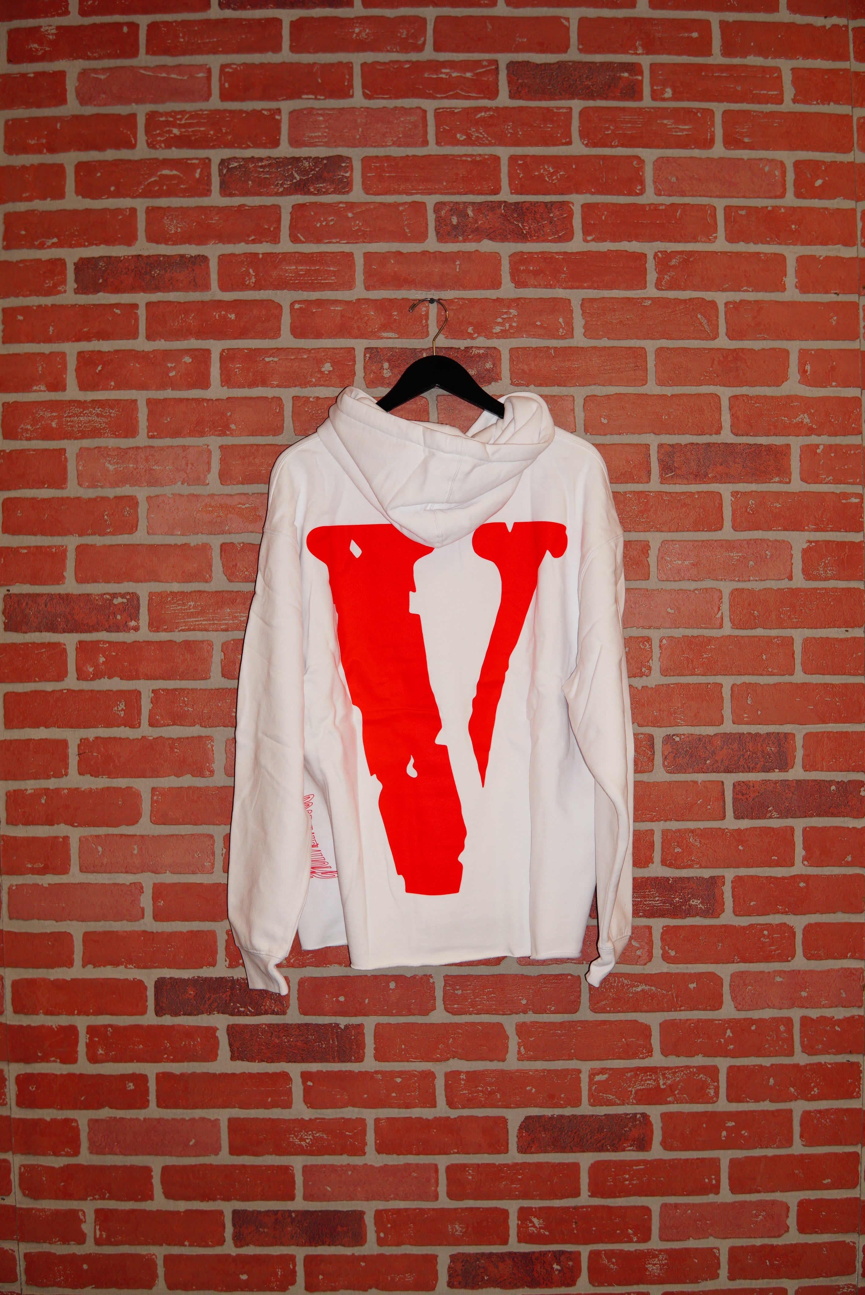 Vlone hoodie hotsell bad habits