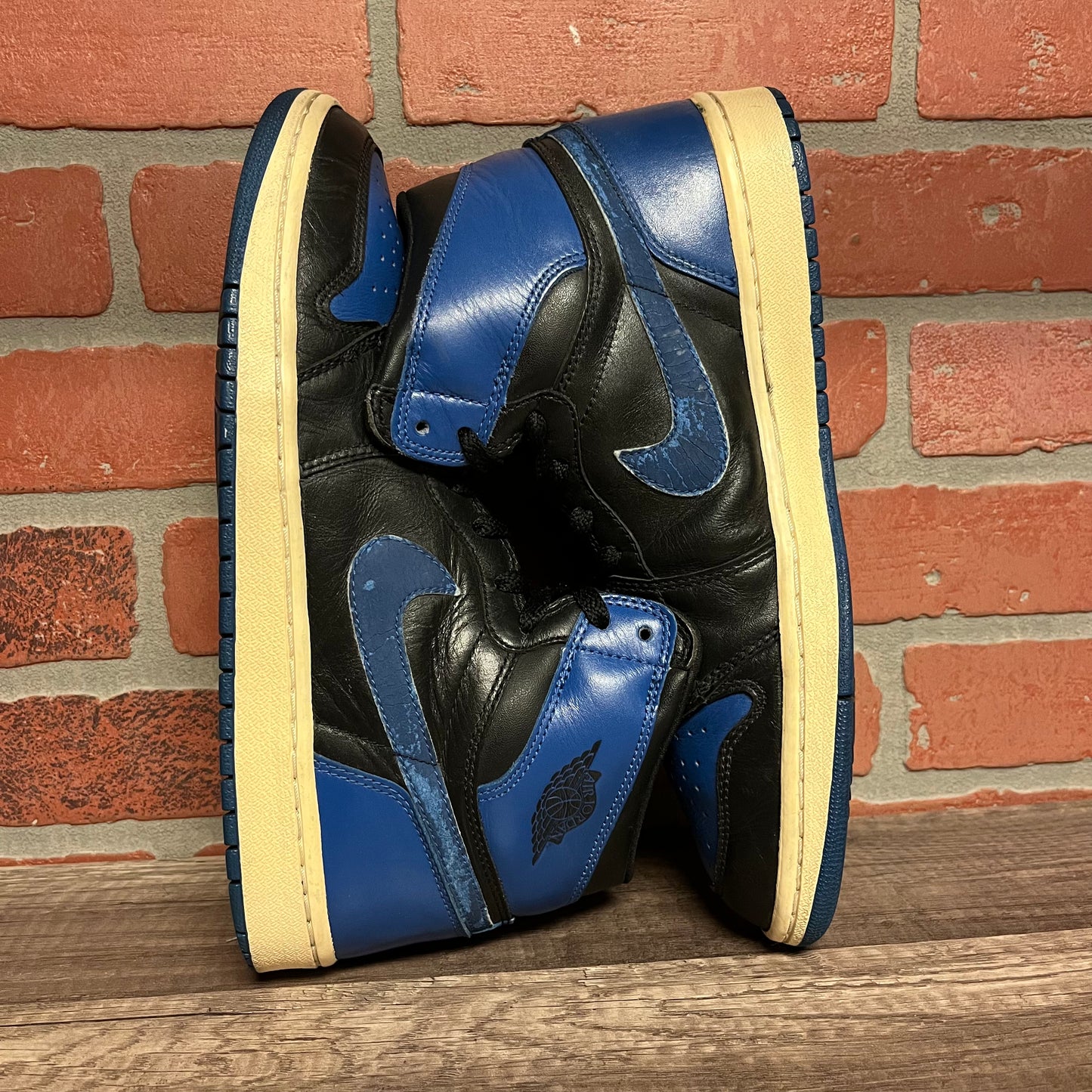 Air Jordan 1 Royal 2001