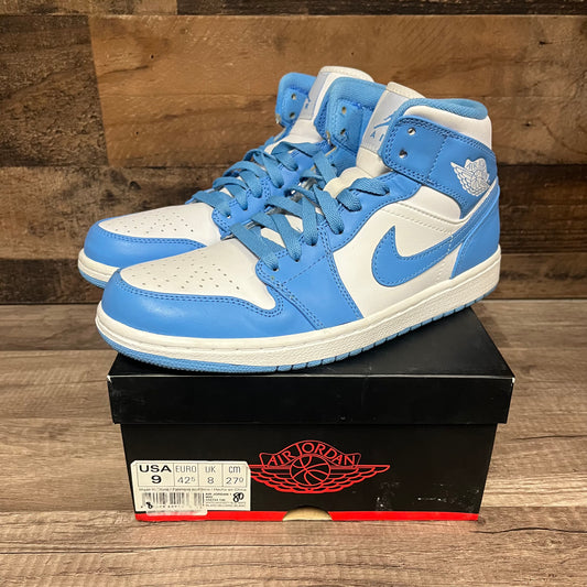 Air Jordan 1 Mid UNC