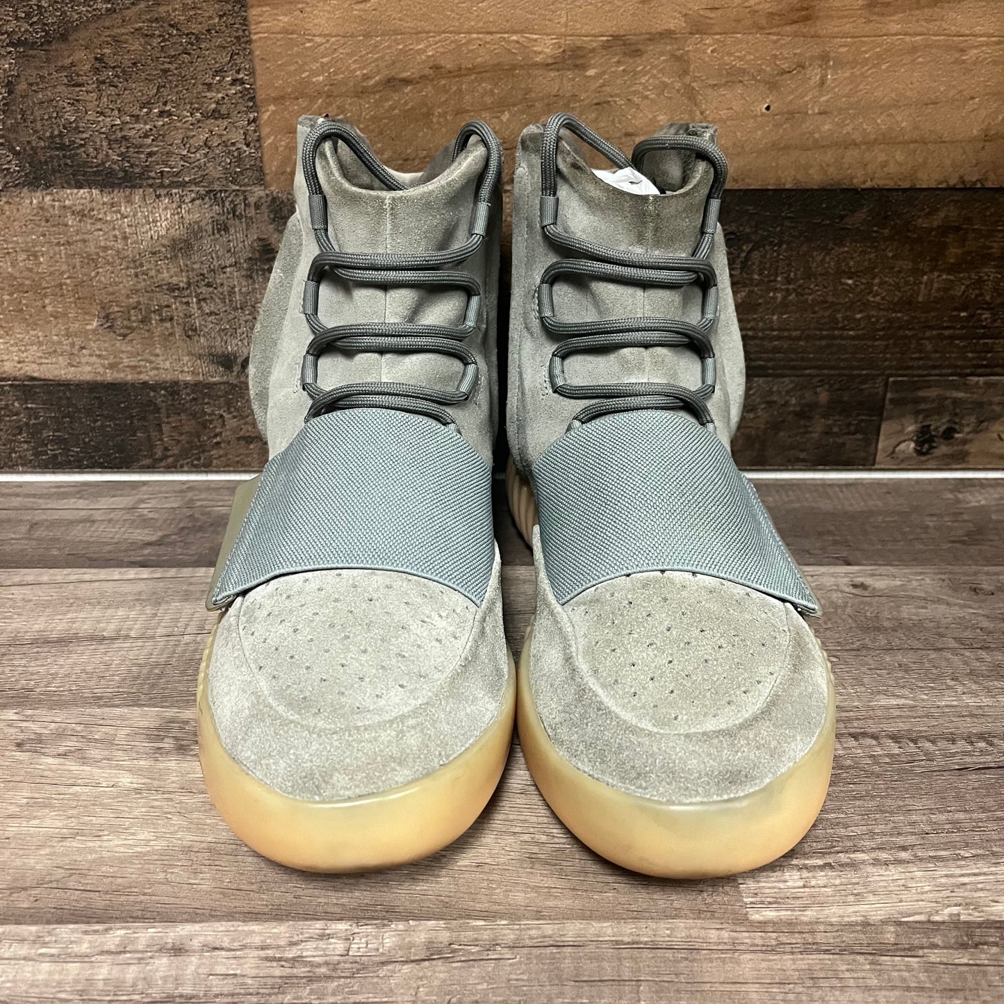 Adidas Yeezy Boost 750 Grey Gum