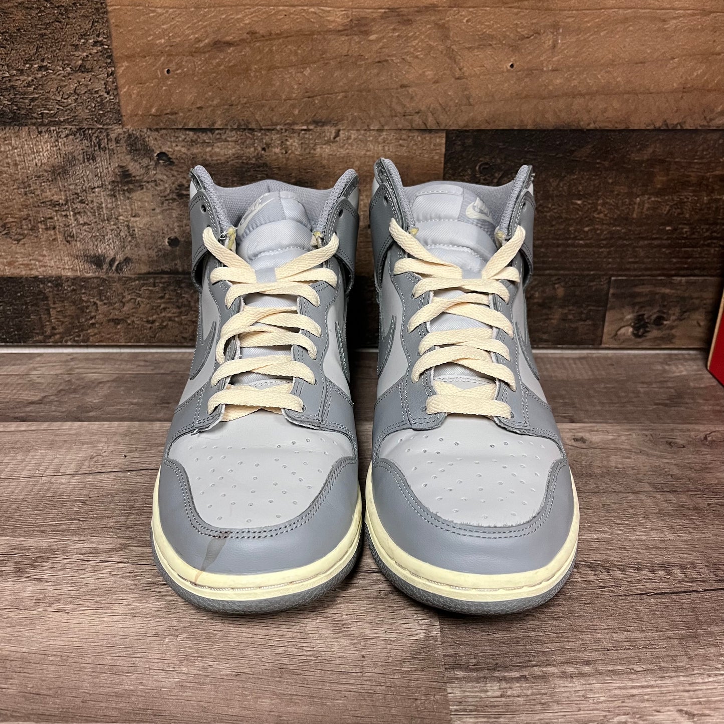 WMNS Nike Dunk High Aged Grey