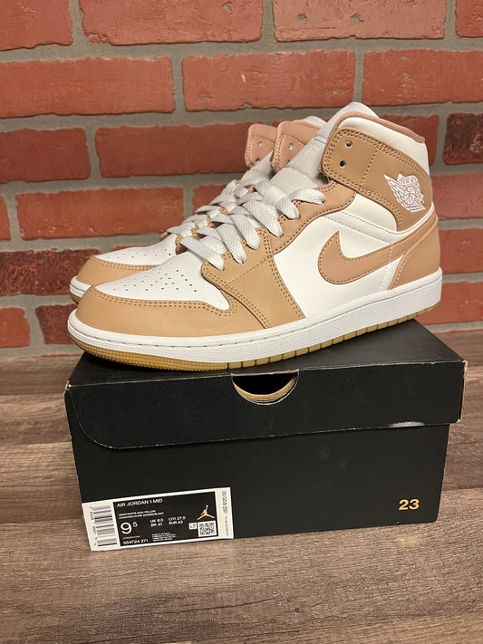 Air Jordan 1 Mid Tan Gum