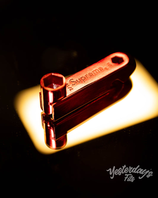 Supreme Pipe Key